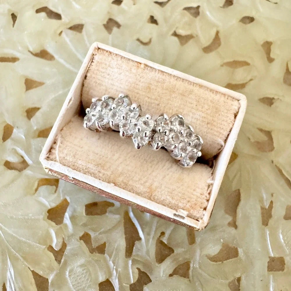 Vintage Gold Tone Multi Stone Cluster Cocktail Ring Size 8 Cubic Zirconia 1980s